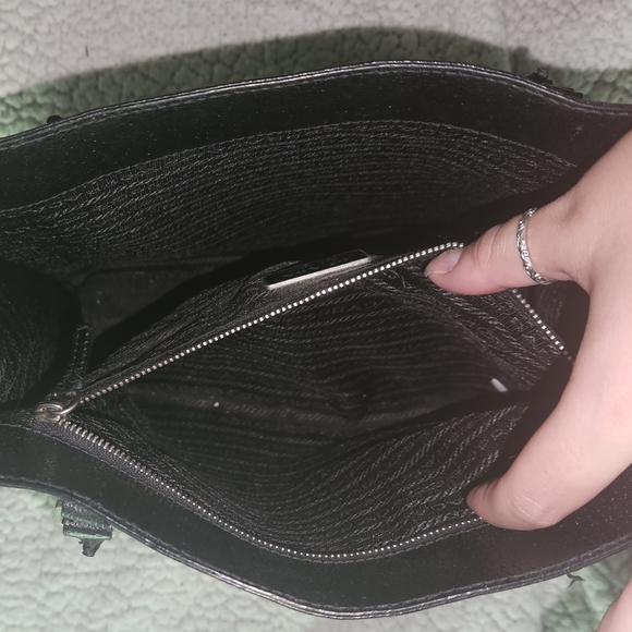 Prada bag - Picture 5 of 6